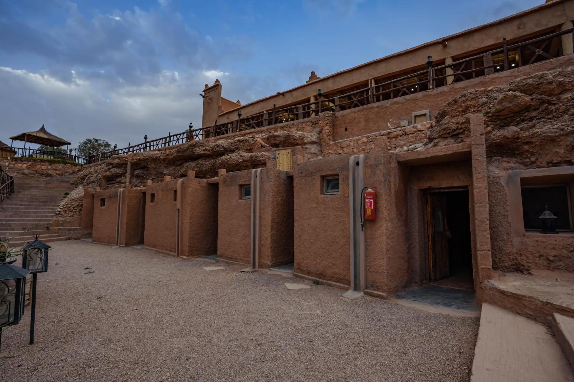 Kasbah Tizzarouine Bed & Breakfast Boumalne Dades Exterior photo