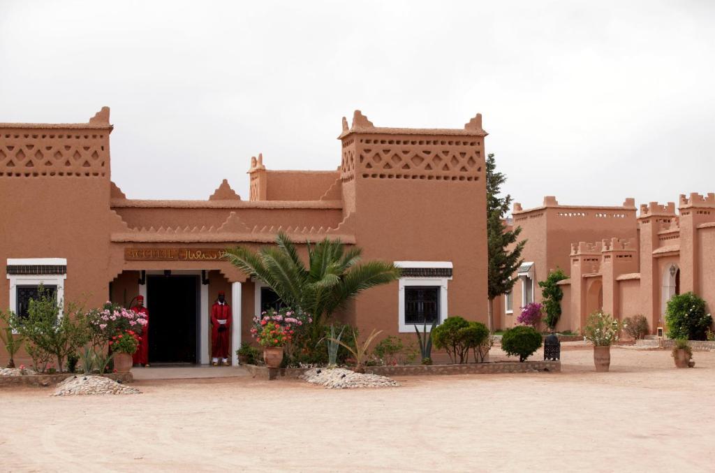 Kasbah Tizzarouine Bed & Breakfast Boumalne Dades Exterior photo